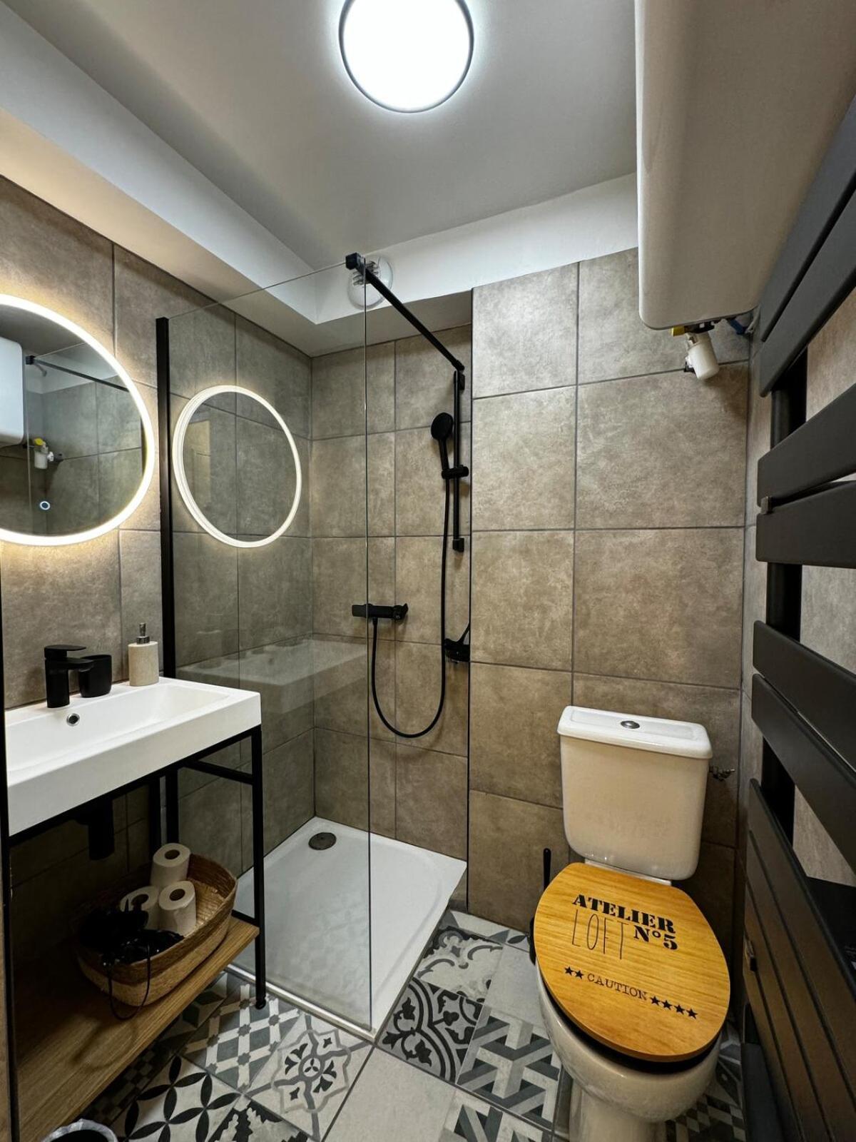 Le Studio De Lea Avignon Ngoại thất bức ảnh